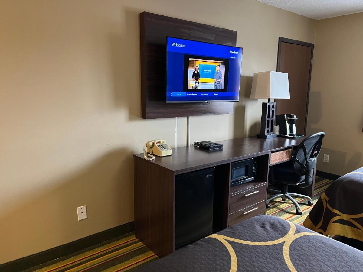 Отель Super 8 By Wyndham Superior Wi Экстерьер фото